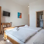 Kro A Restaurace U Hajku Nové Dvory