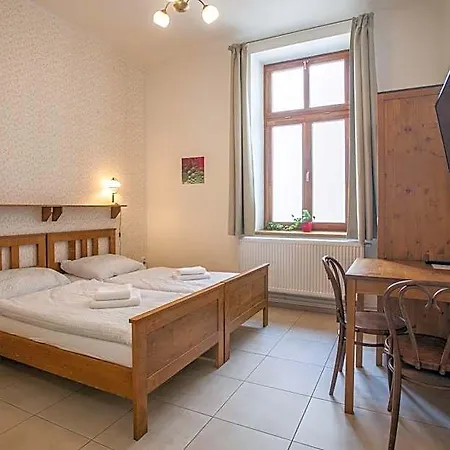 Мини-отель A Restaurace U Hajku Nove Dvory (Central Bohemian)