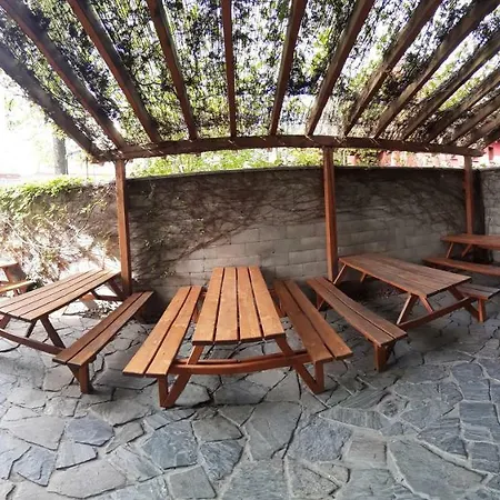 Estalagem A Restaurace U Hájků *
